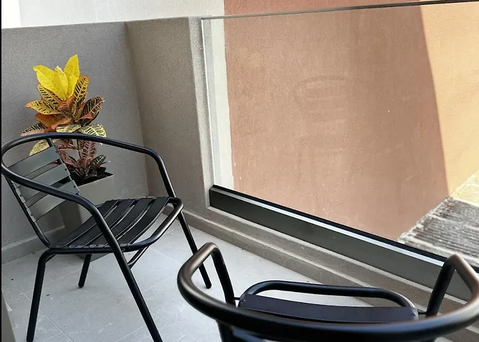 Hotel Lunar Modern Boutique 4*