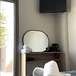Hotel Lunar Modern Boutique 4*