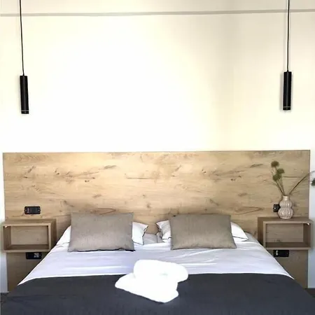 Hotel Lunar Modern Boutique Hersonissos (Crete)