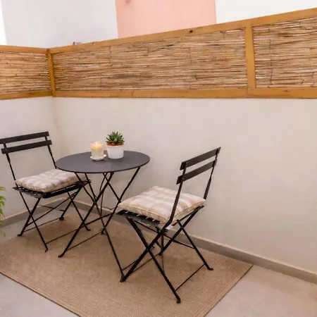Lunar Modern Boutique Hotel 4*