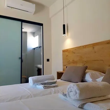 Hotel Lunar Modern Boutique 4*