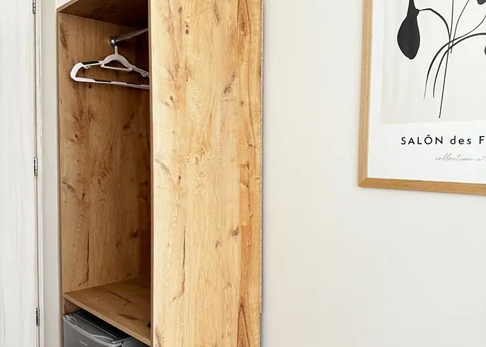 Lunar Modern Boutique