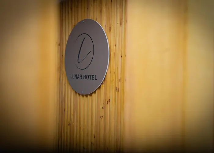 Lunar Modern Boutique 酒店