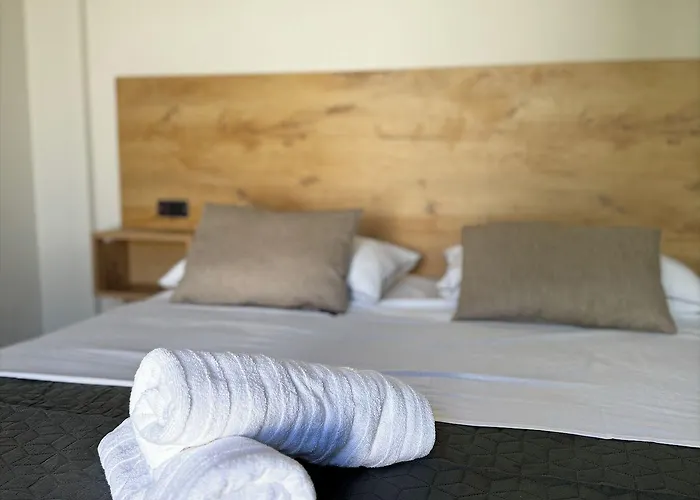 Lunar Modern Boutique Hersonissos (Crete)