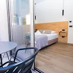 Lunar Modern Boutique 4* خيرسونِسوس