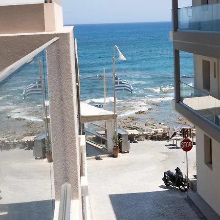 فندق Lunar Modern Boutique 4*