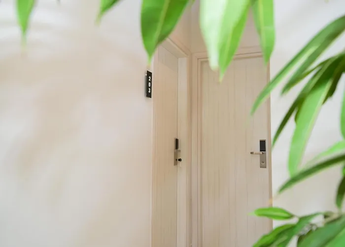 Hotel Lunar Modern Boutique 4*