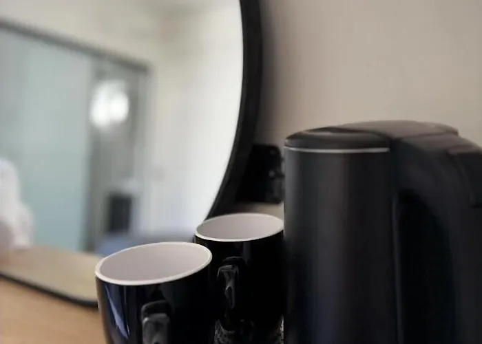 Lunar Modern Boutique 4* خيرسونِسوس